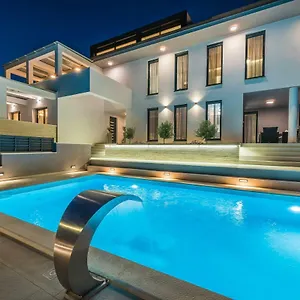  Appartement Franica