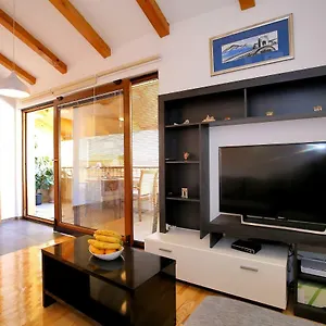  Appartement Julijana