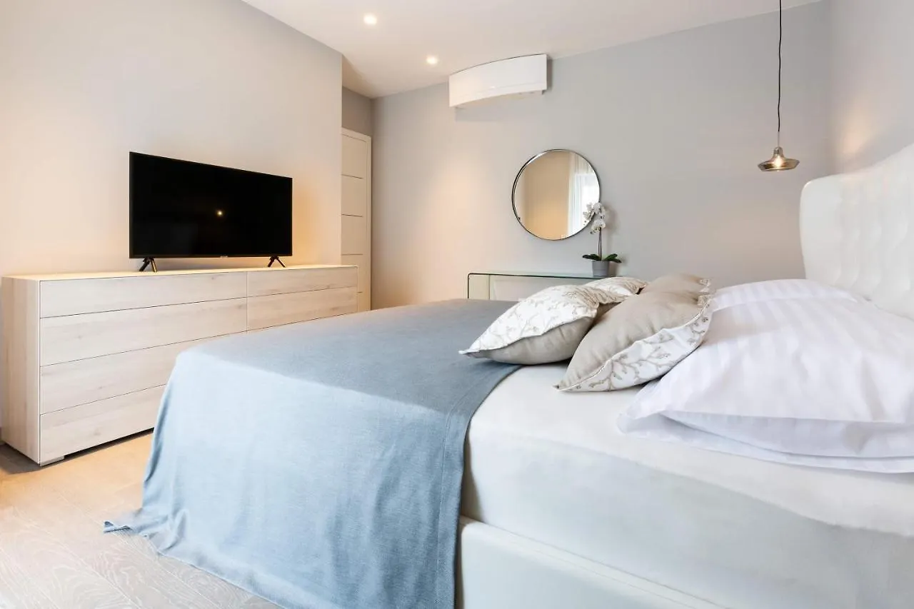 Shell Luxury Residences With Pool And Whirlpool Zadar Kroatien