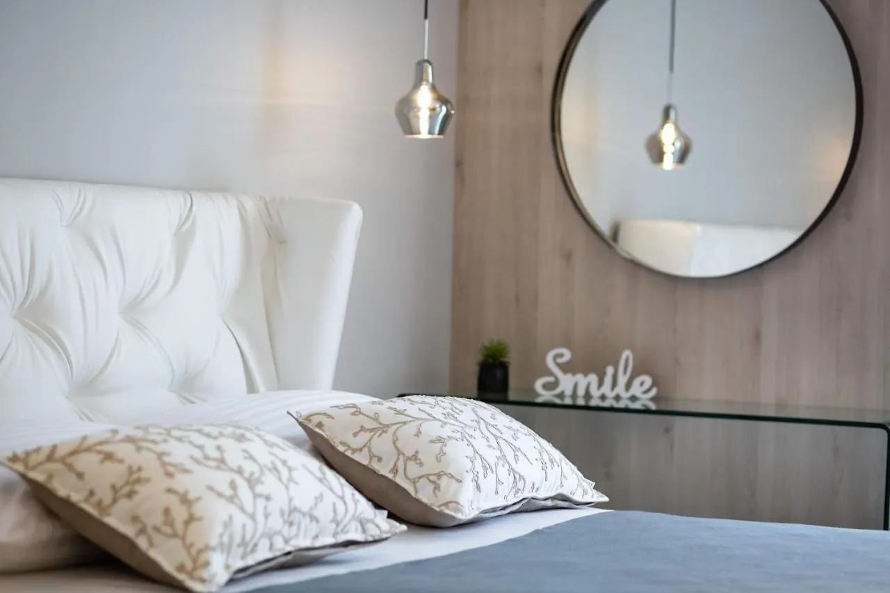 Shell Luxury Residences With Pool And Whirlpool Zadar 0*,  Kroatien